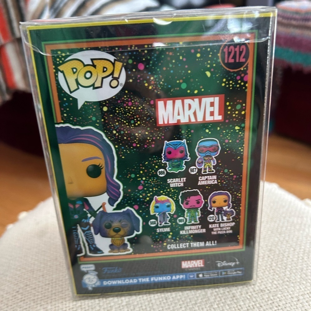 Funko Pop Marvel Kate Bishop with Lucky Pizza Dog #1212 Blacklight - Picture 3 of 10